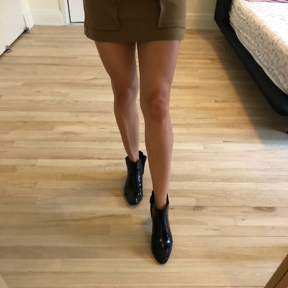 Black ankle patent Chelsea boots booties fit 8 1/2